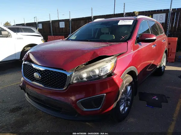 5XYPG4A32GG090055 2016 KIA SORENTO - Image 2