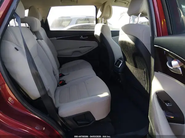 5XYPG4A32GG090055 2016 KIA SORENTO - Image 8