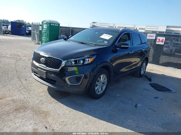 5XYPG4A32GG100812 2016 KIA SORENTO - Image 2
