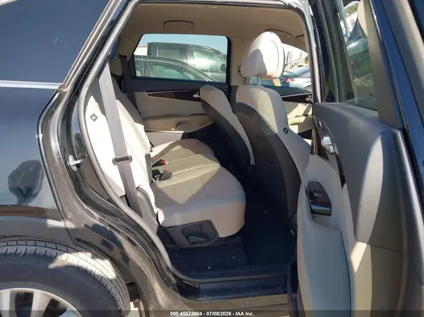 5XYPG4A32GG100812 2016 KIA SORENTO - Image 8