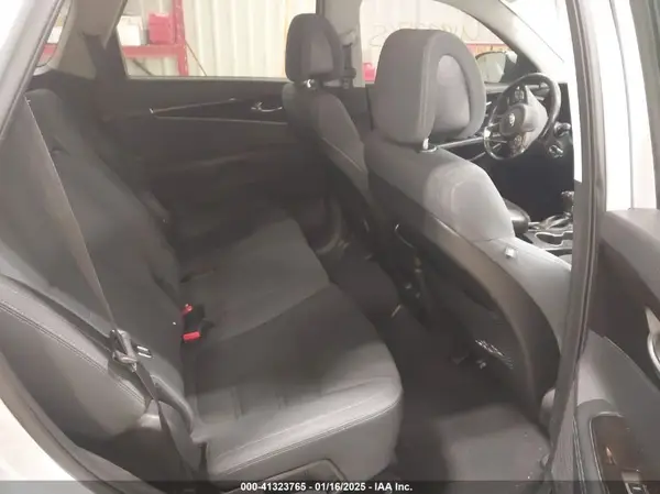 5XYPG4A32GG100924 2016 KIA SORENTO - Image 8