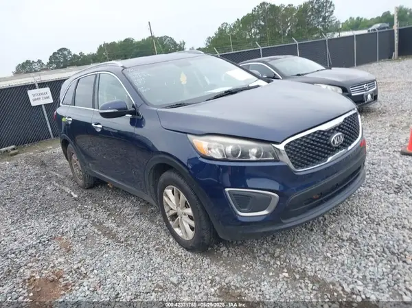 5XYPG4A32GG103998 2016 KIA SORENTO - Image 1