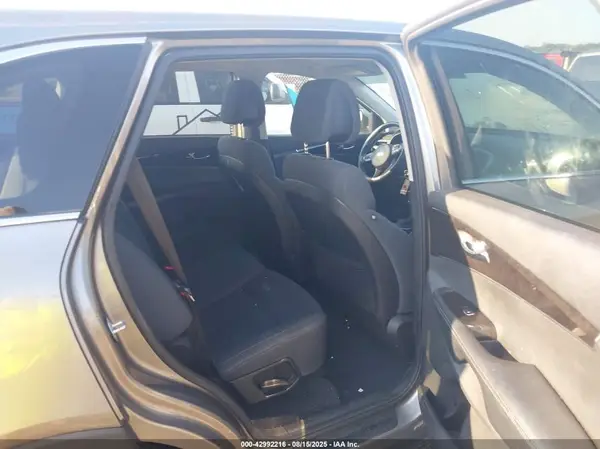 5XYPG4A32GG117402 2016 KIA SORENTO - Image 8