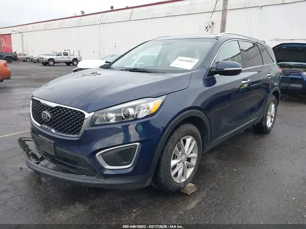 5XYPG4A32GG120526 2016 KIA SORENTO - Image 2