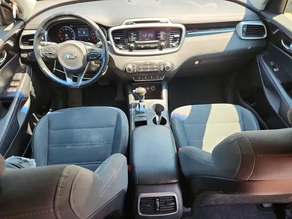 5XYPG4A32GG122888 2016 KIA SORENTO - Image 8