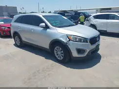 5XYPG4A32GG124477 2016 KIA SORENTO