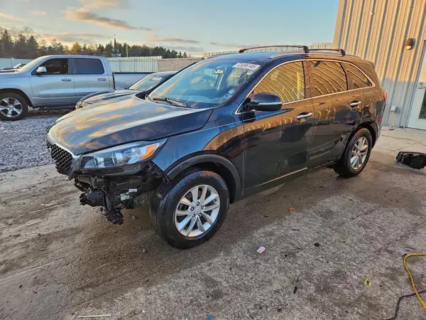 5XYPG4A32GG143546 2016 KIA SORENTO - Image 1
