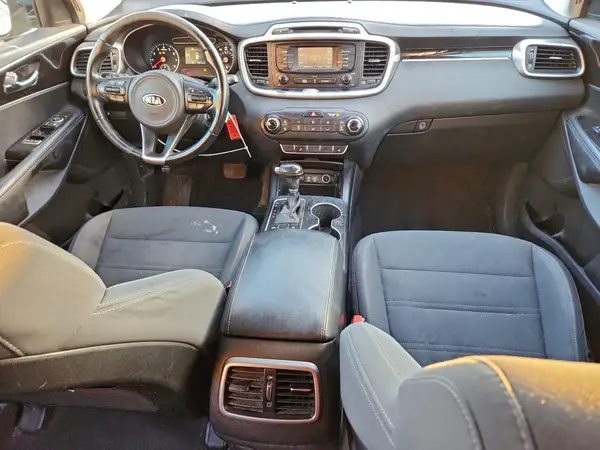 5XYPG4A32GG143546 2016 KIA SORENTO - Image 8