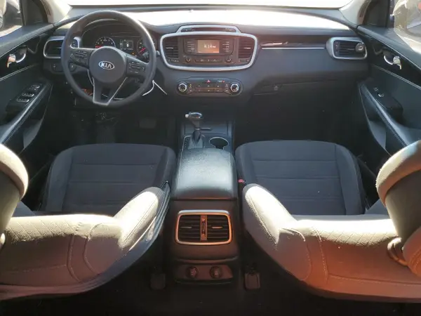5XYPG4A32GG145376 2016 KIA SORENTO - Image 8