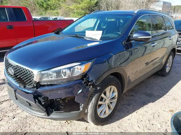 5XYPG4A32GG145538 2016 KIA SORENTO - Image 2