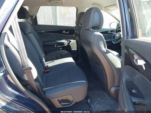 5XYPG4A32GG145538 2016 KIA SORENTO - Image 8