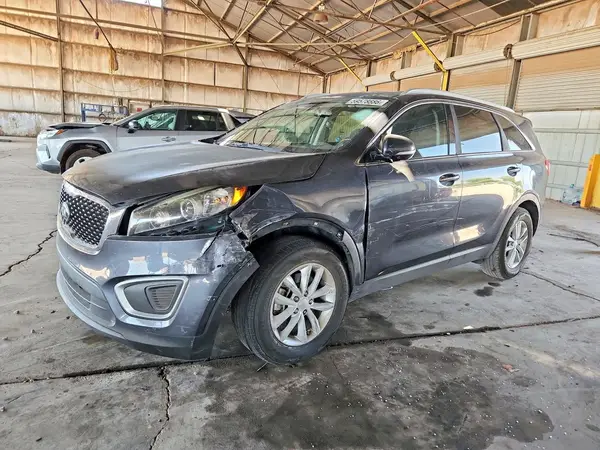 5XYPG4A32GG155728 2016 KIA SORENTO - Image 1