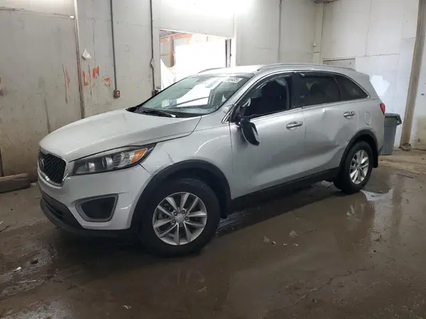 5XYPG4A32GG168088 2016 KIA SORENTO - Image 1