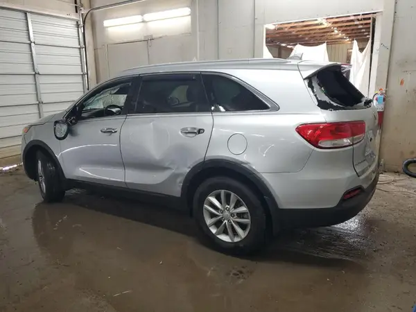 5XYPG4A32GG168088 2016 KIA SORENTO - Image 2