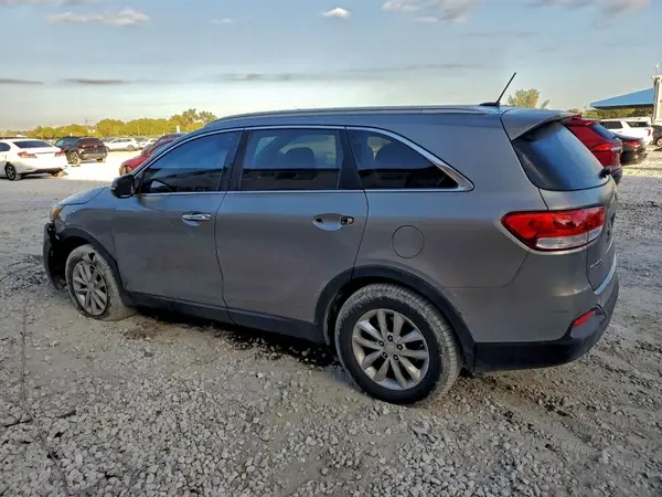 5XYPG4A32GG168527 2016 KIA SORENTO - Image 2