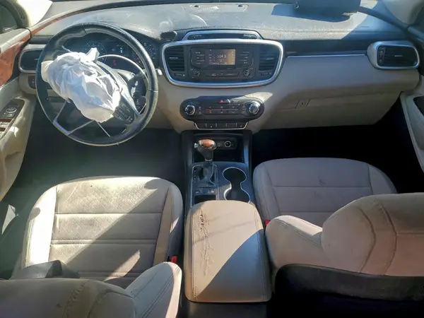 5XYPG4A32GG172691 2016 KIA SORENTO - Image 8