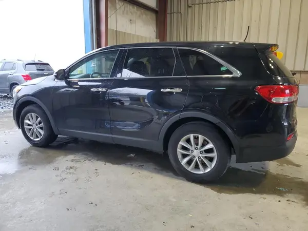 5XYPG4A32GG186655 2016 KIA SORENTO - Image 2