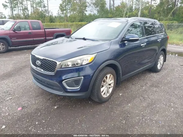 5XYPG4A32GG187398 2016 KIA SORENTO - Image 2