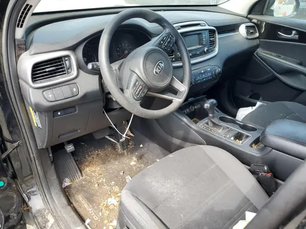 5XYPG4A32HG206095 2017 KIA SORENTO - Image 8