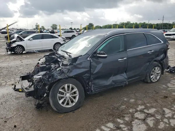 5XYPG4A32HG207604 2017 KIA SORENTO - Image 1