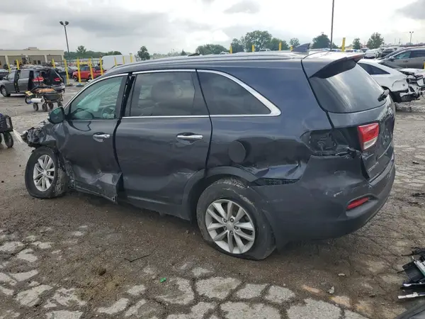 5XYPG4A32HG207604 2017 KIA SORENTO - Image 2