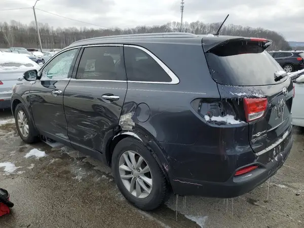 5XYPG4A32HG226444 2017 KIA SORENTO - Image 2
