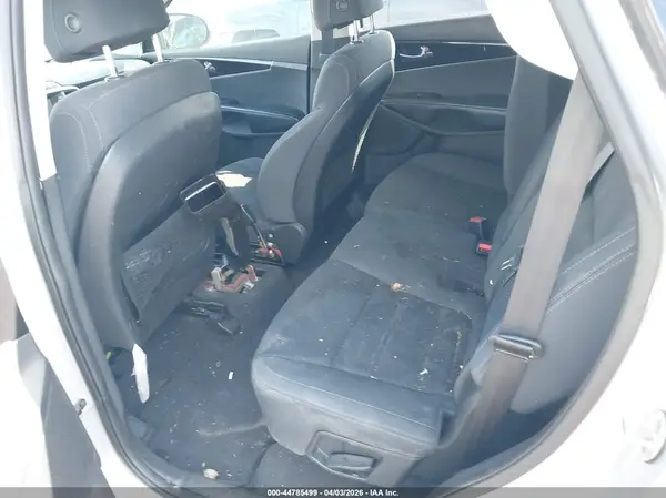 5XYPG4A32HG238089 2017 KIA SORENTO - Image 8