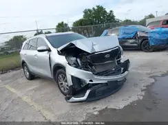 5XYPG4A32HG246967 2017 KIA SORENTO
