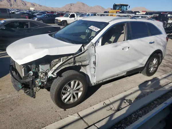 5XYPG4A32HG250954 2017 KIA SORENTO - Image 1