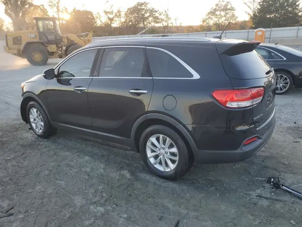 5XYPG4A32HG253319 2017 KIA SORENTO - Image 2