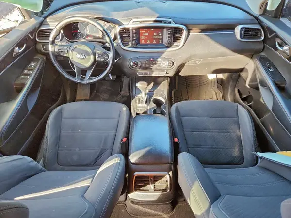 5XYPG4A32HG257435 2017 KIA SORENTO - Image 8