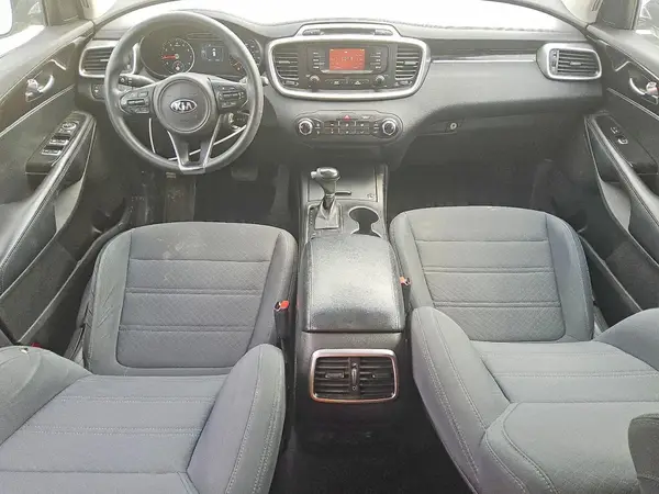 5XYPG4A32HG265809 2017 KIA SORENTO - Image 8