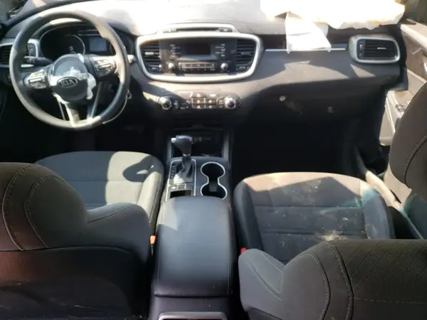 5XYPG4A32HG271674 2017 KIA SORENTO - Image 8