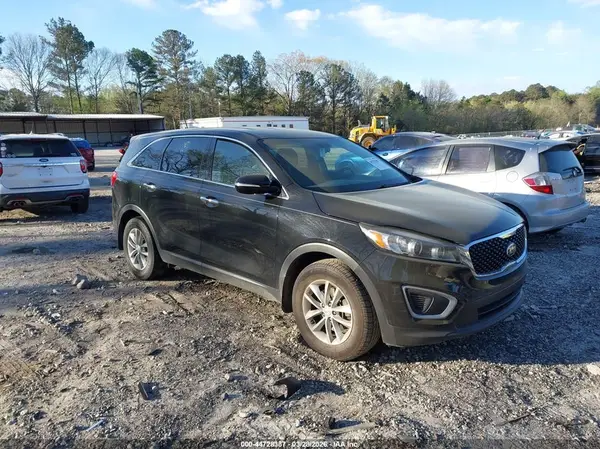 5XYPG4A32HG271710 2017 KIA SORENTO - Image 1
