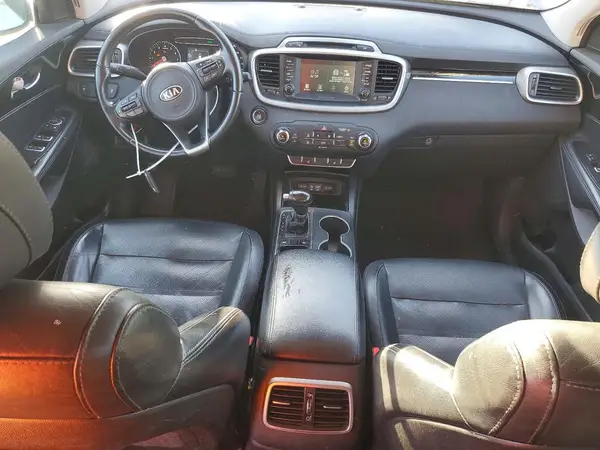 5XYPG4A32HG273246 2017 KIA SORENTO - Image 8
