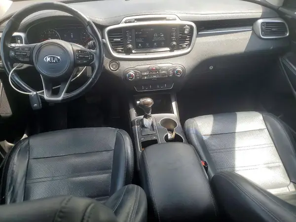 5XYPG4A32HG273943 2017 KIA SORENTO - Image 8