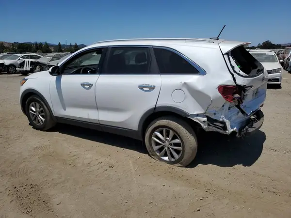 5XYPG4A32HG277328 2017 KIA SORENTO - Image 2