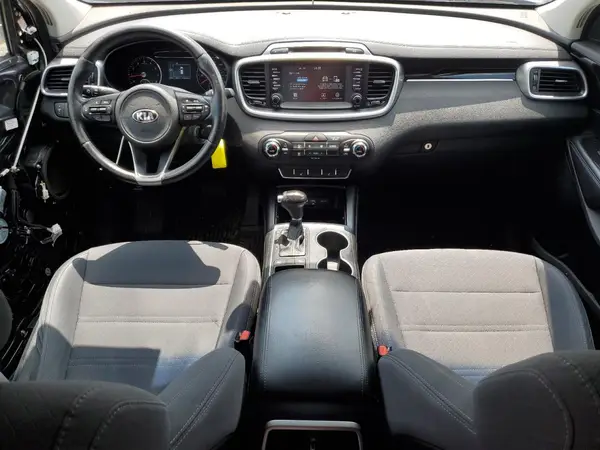 5XYPG4A32HG283811 2017 KIA SORENTO - Image 8