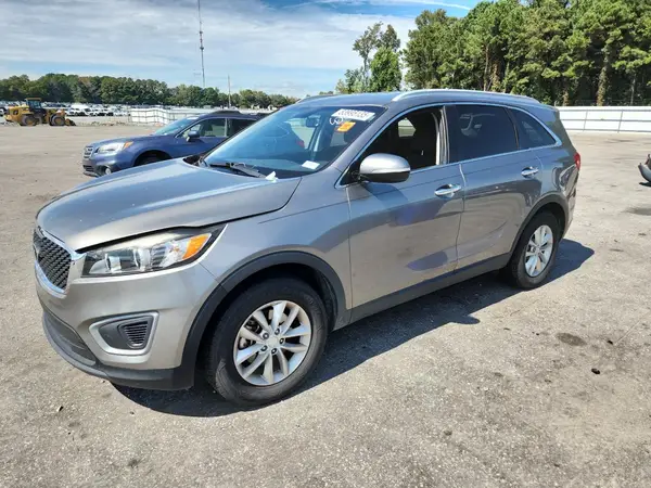 5XYPG4A32HG285509 2017 KIA SORENTO - Image 1