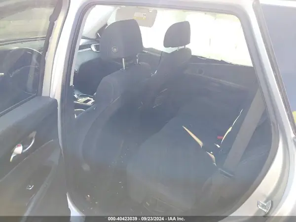 5XYPG4A32HG293755 2017 KIA SORENTO - Image 8