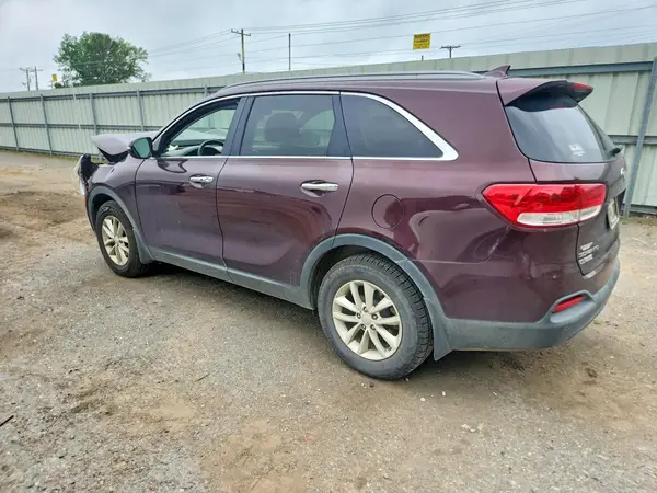 5XYPG4A32HG298048 2017 KIA SORENTO - Image 2