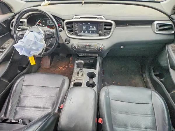 5XYPG4A32HG298048 2017 KIA SORENTO - Image 8