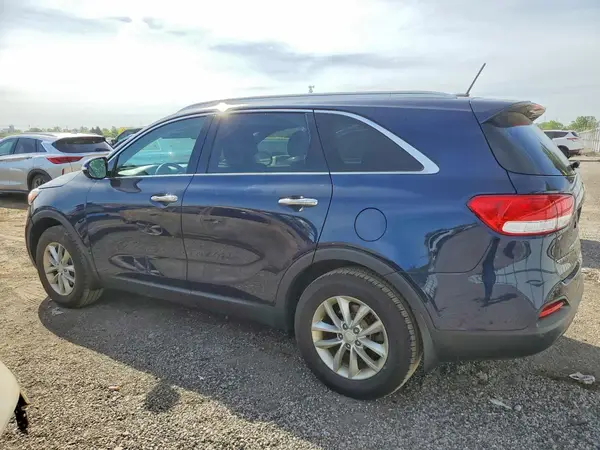 5XYPG4A32HG306763 2017 KIA SORENTO - Image 2
