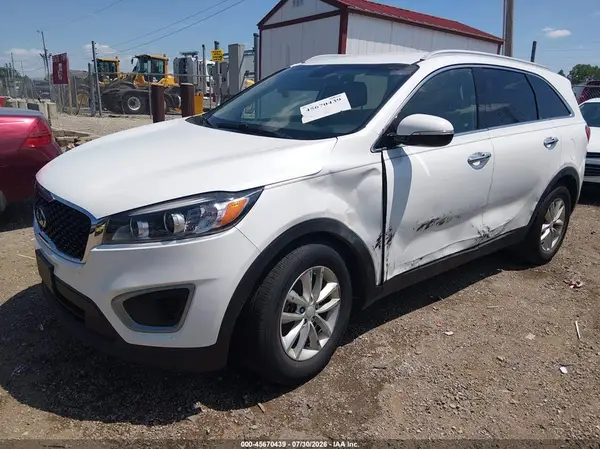 5XYPG4A32HG322266 2017 KIA SORENTO - Image 2