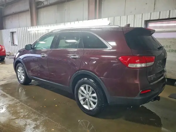 5XYPG4A32HG331677 2017 KIA SORENTO - Image 2