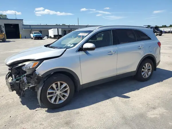 5XYPG4A32JG347108 2018 KIA SORENTO - Image 1