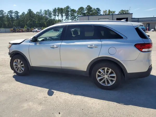 5XYPG4A32JG347108 2018 KIA SORENTO - Image 2