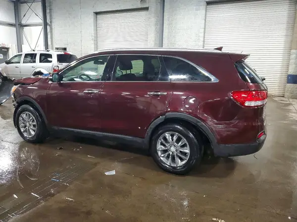 5XYPG4A32JG351238 2018 KIA SORENTO - Image 2