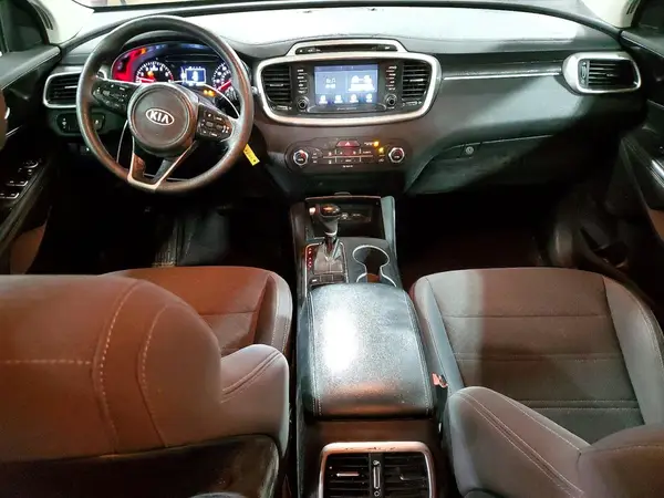 5XYPG4A32JG351238 2018 KIA SORENTO - Image 8