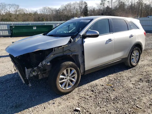 5XYPG4A32JG368573 2018 KIA SORENTO - Image 1